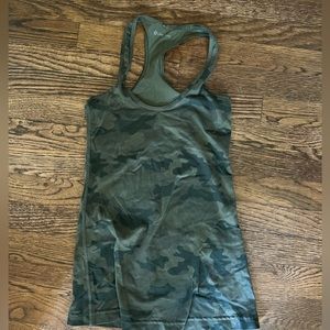 Camo lululemon tank
